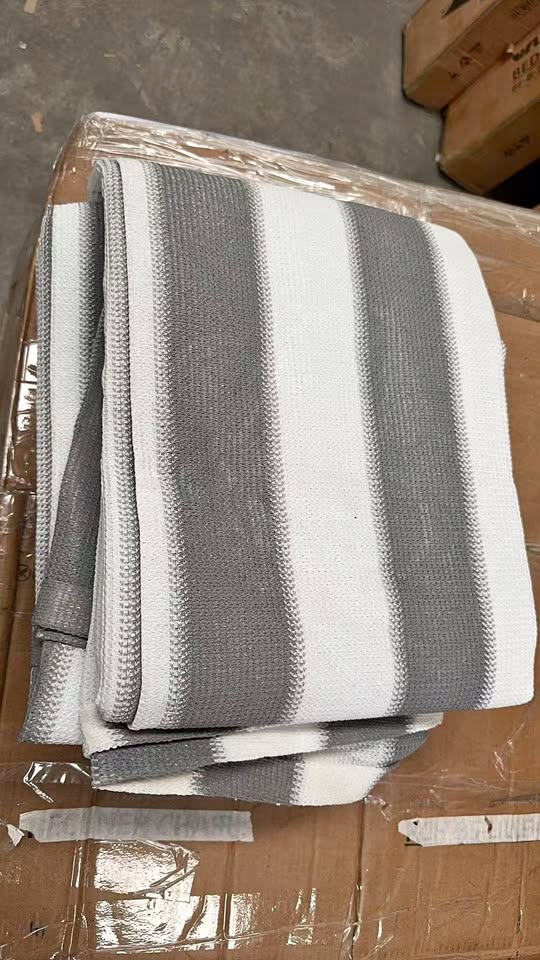 SHADESAIL-GYWH SHADE SAIL – GREY  and  WHITE